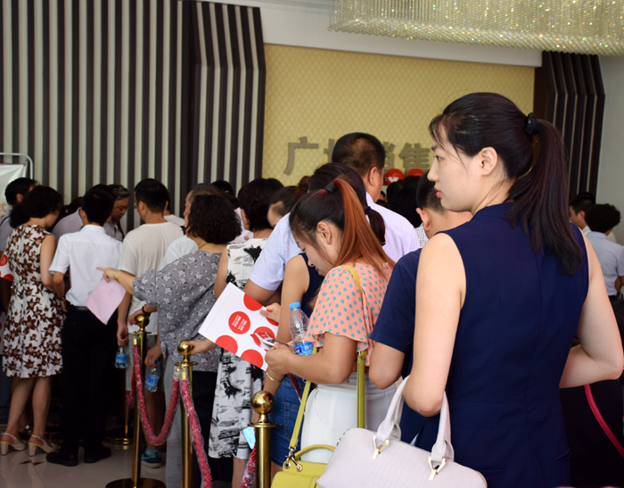 喜報(bào)！捷報(bào)！一經(jīng)推出即成隴南商業(yè)傳奇！