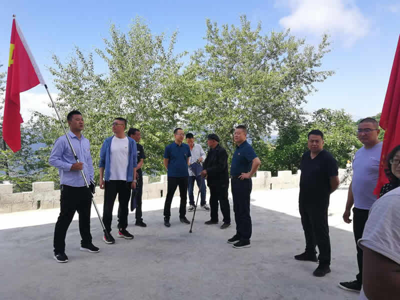 “感黨恩、憶黨史”，--市龍江城鄉(xiāng)發(fā)展集團公司開展慶祝建黨99周年主題黨日活動